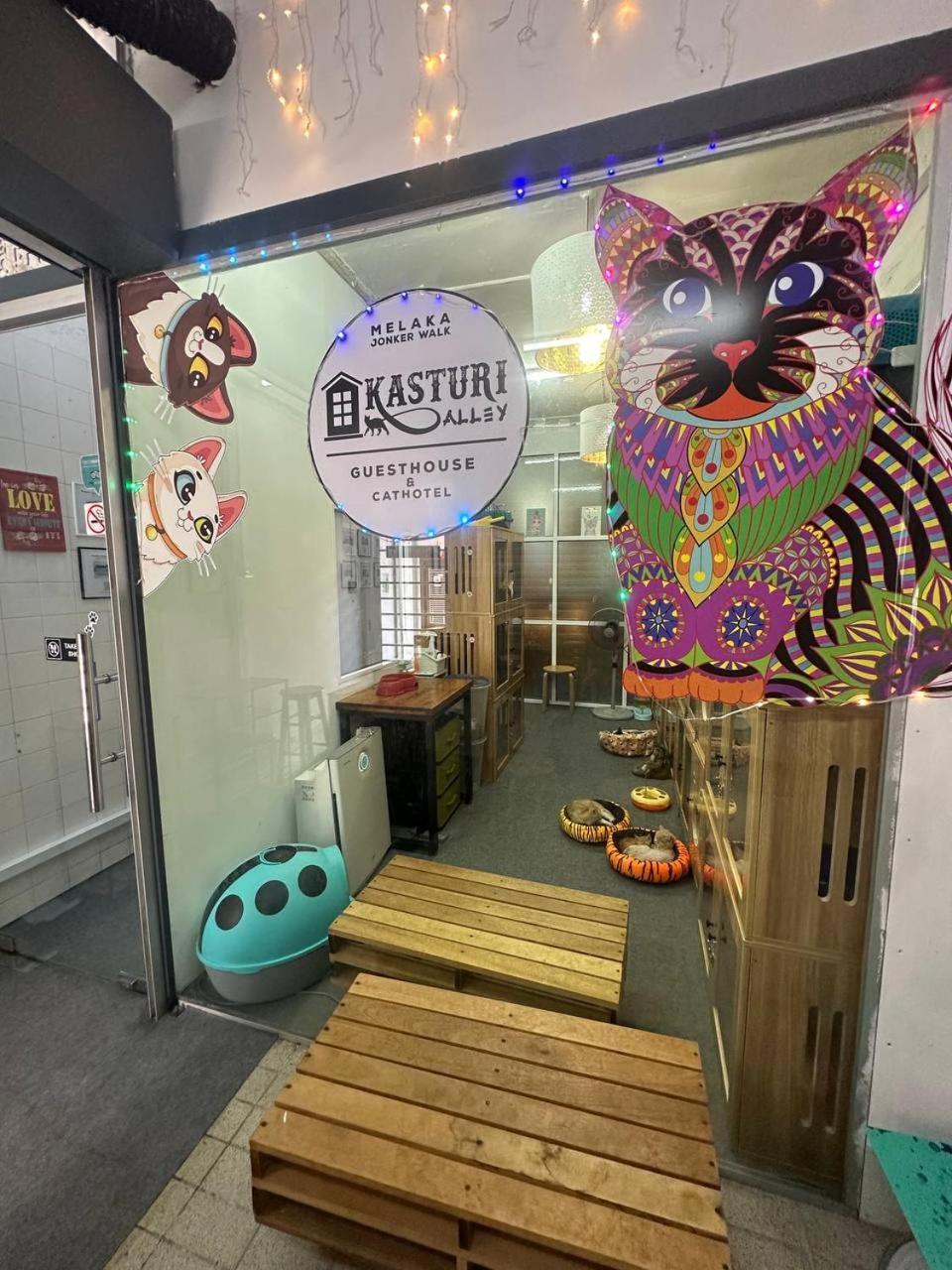 Spot On 90898 Kasturi Alley Guest House & Cat Hotel Malacca Ngoại thất bức ảnh